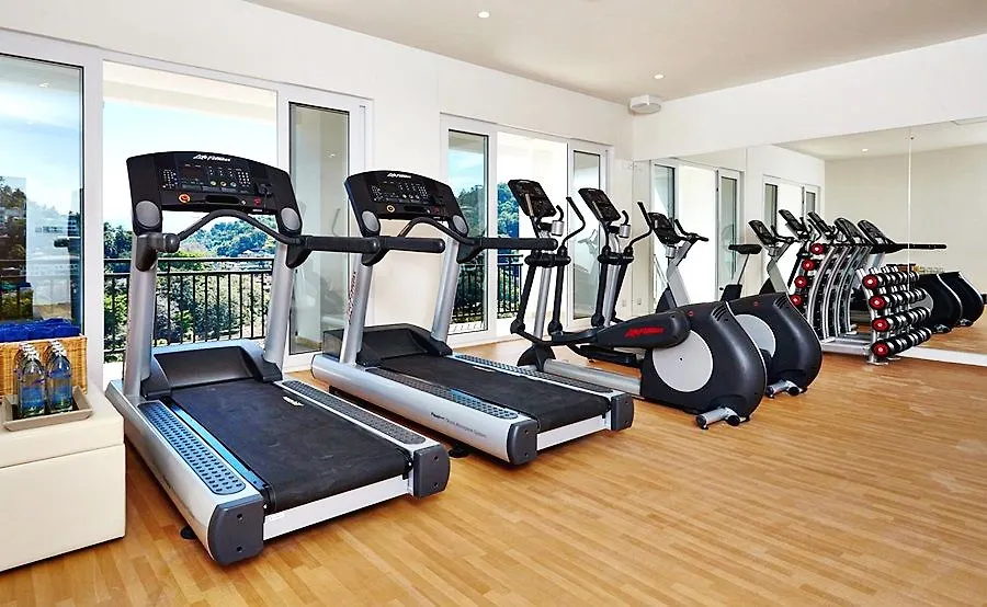 Radisson Hotel Канди 4*,  Шри-Ланка